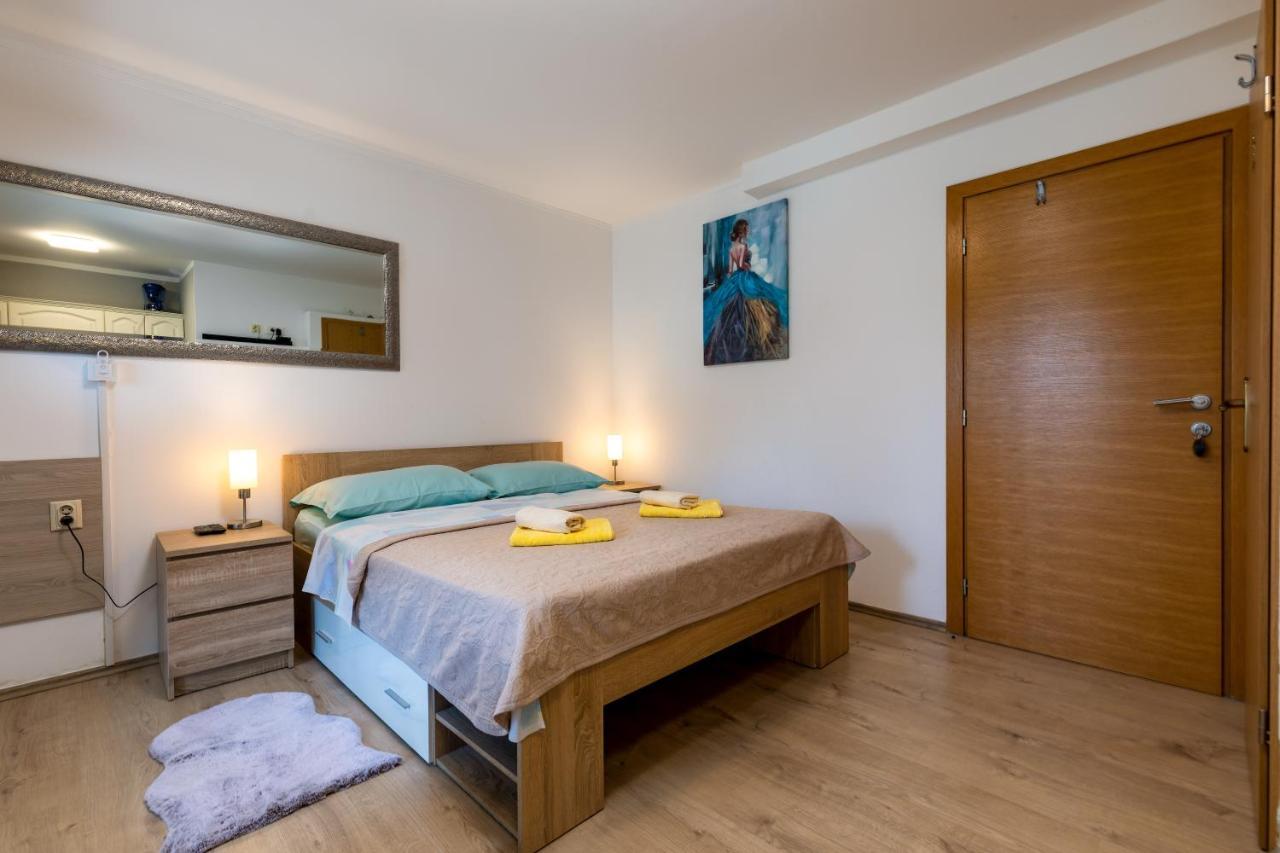 Apartments Kristina Rovinj Extérieur photo