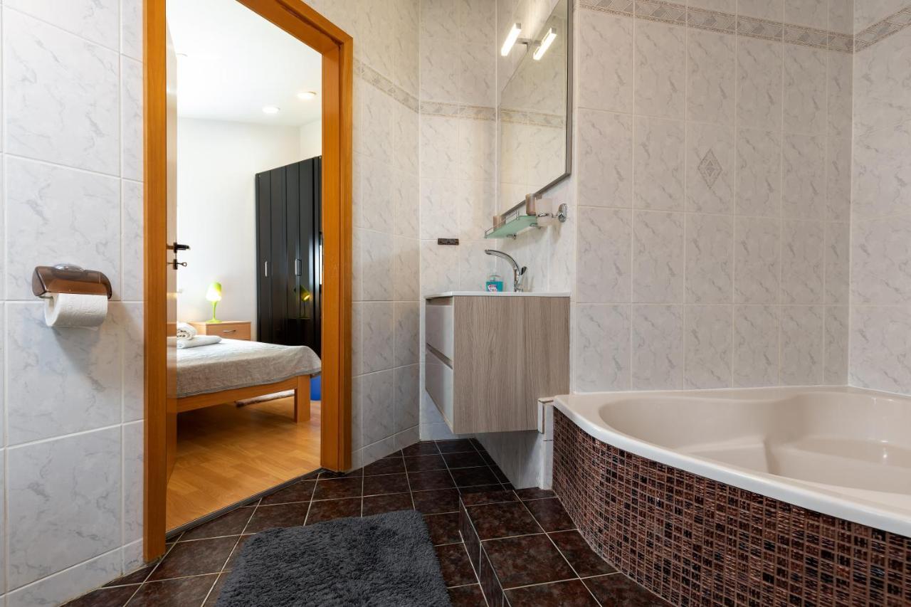 Apartments Kristina Rovinj Extérieur photo